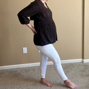 Fall Size Large Maternity Lot of 4 (Modeled on Size S at 30 Weeks Pregnant)